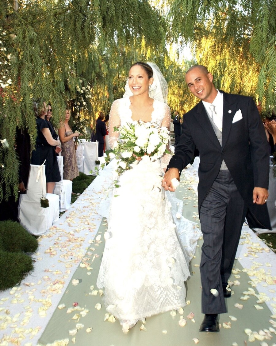 Самые короткие браки звезд: от 55 часов