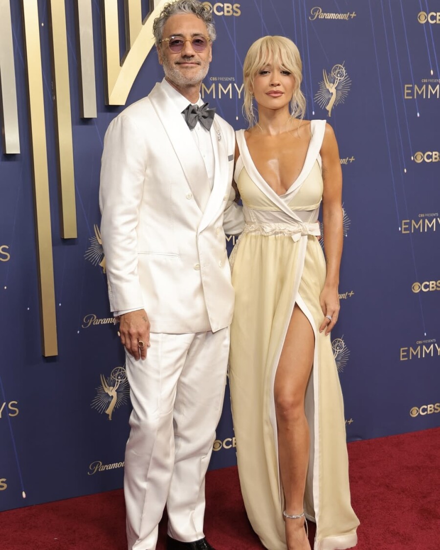 Лучшие образы звезд с красной дорожки «Эмми»