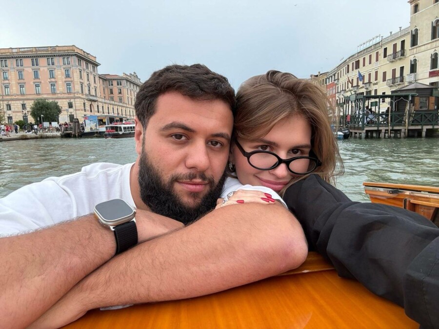 Кажется, Настя Миронова и Наваи сошлись