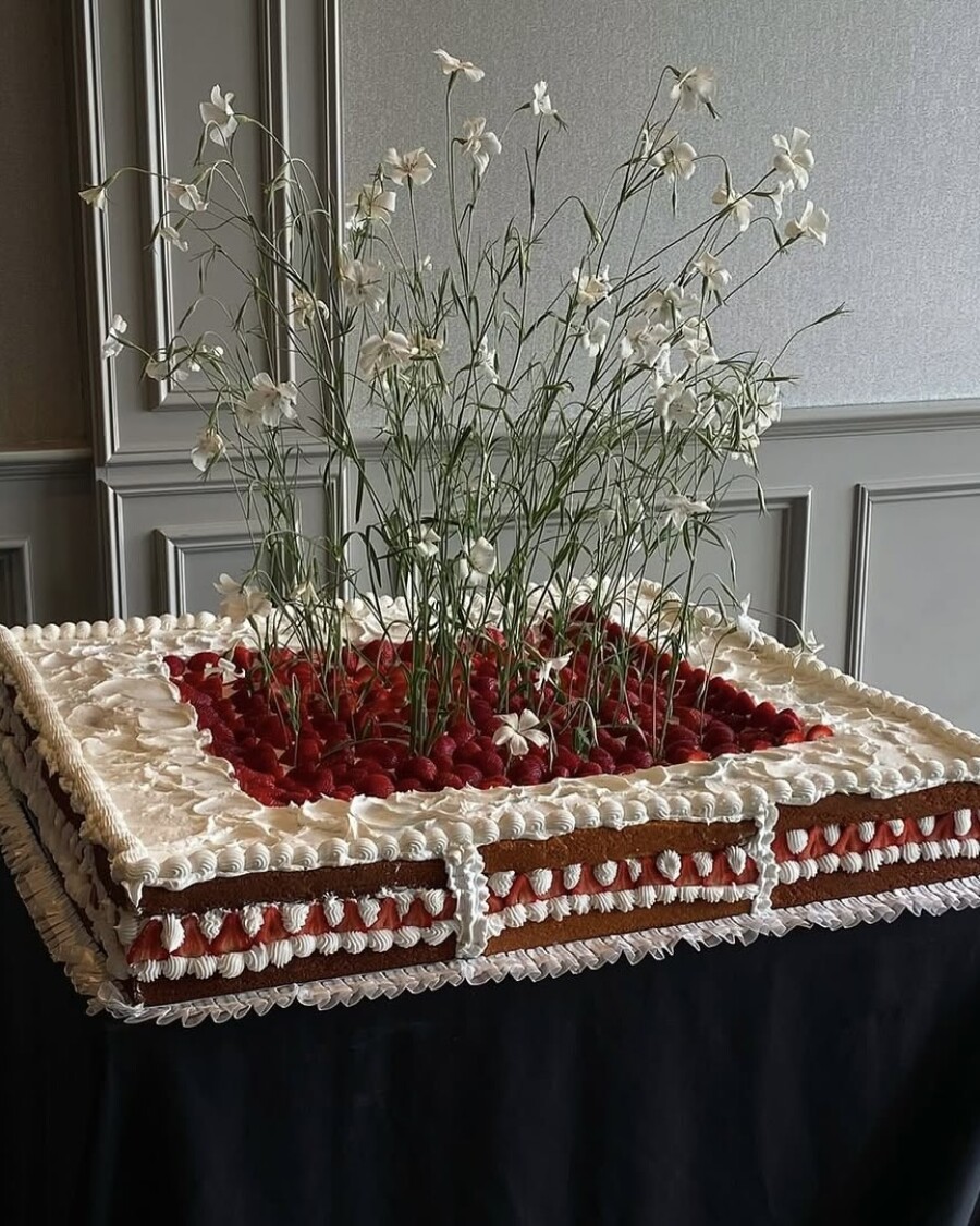 Тренды свадебных тортов — 2026