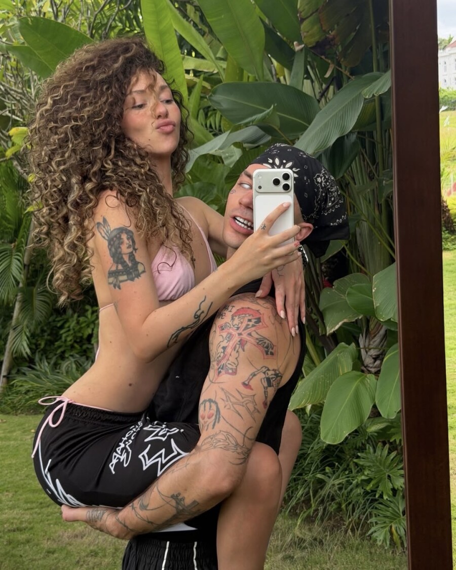 Как отпраздновали День святого Валентина селебрити и