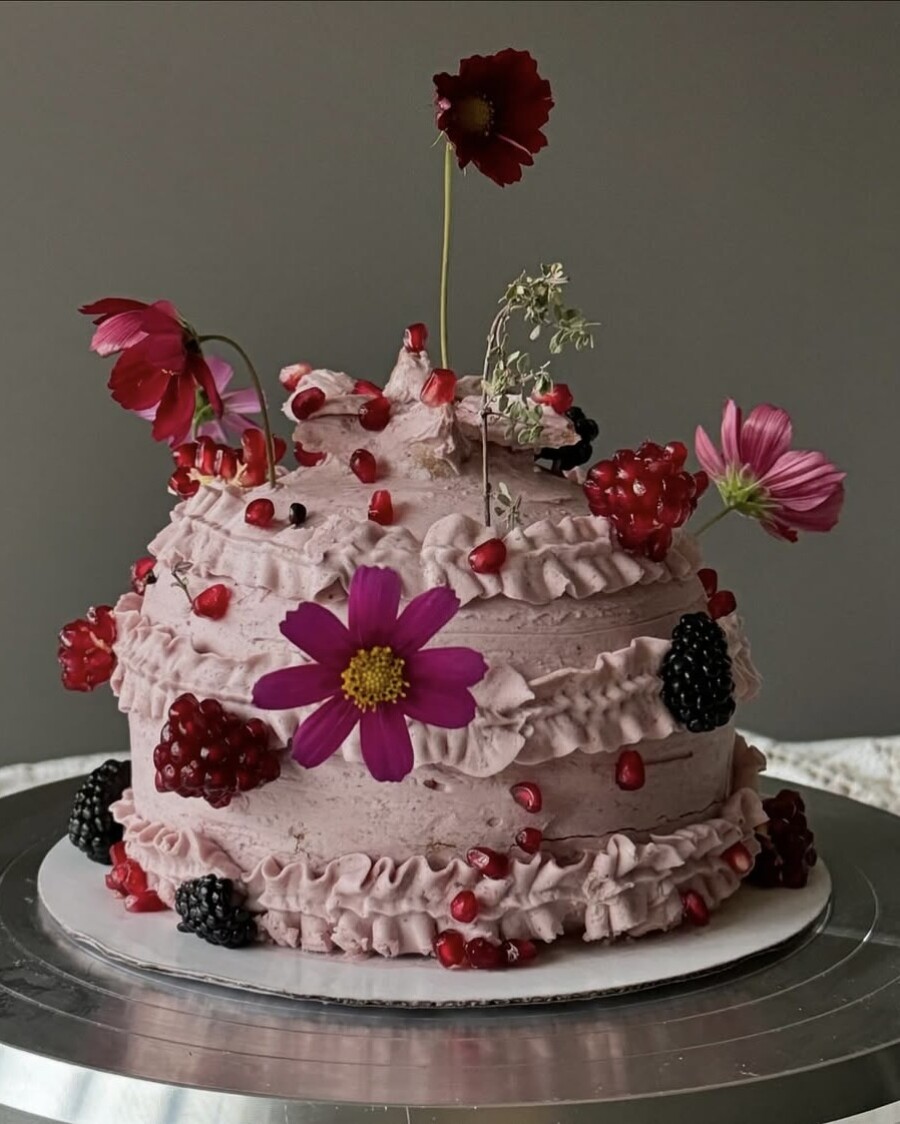 Тренды свадебных тортов — 2026