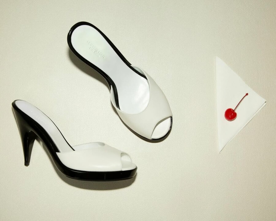 Нашли красивые свадебные туфли, в которых не