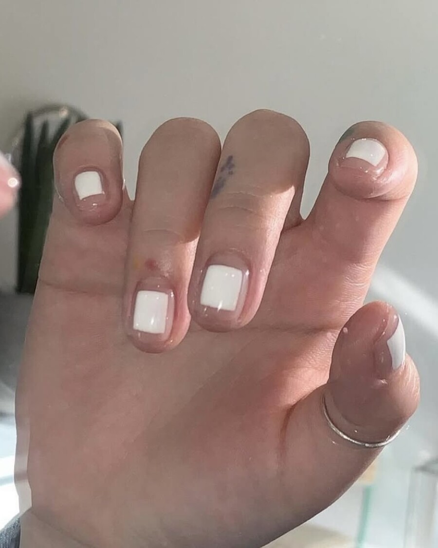 Главные тренды маникюра на короткие ногти —