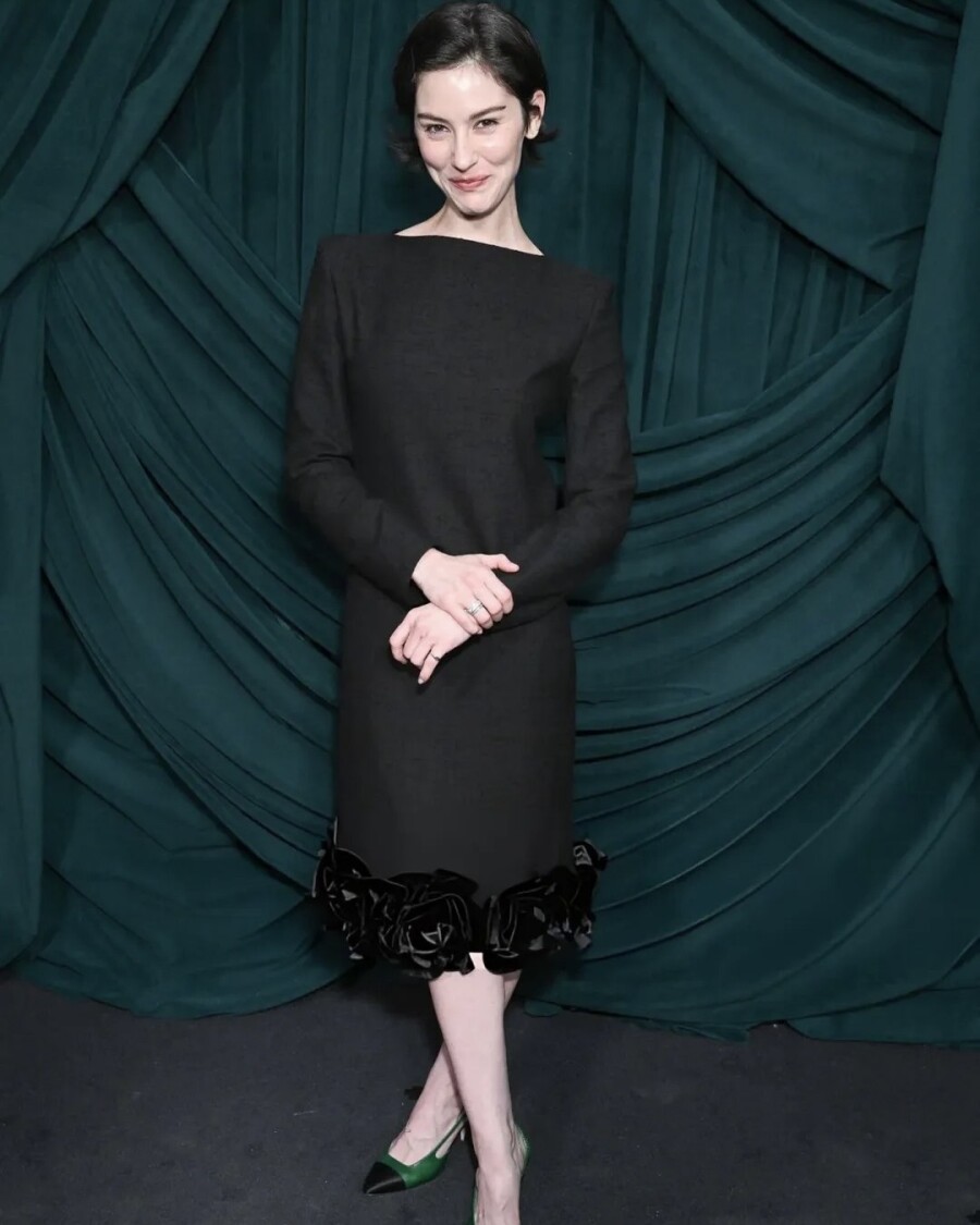 Рассматриваем образы звезд на ужине Chanel в