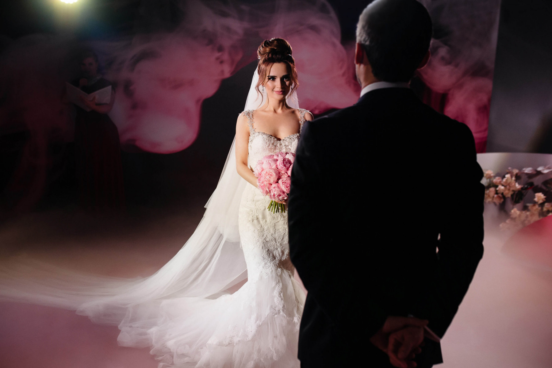 3 мифа про работу свадебных агентств, которым