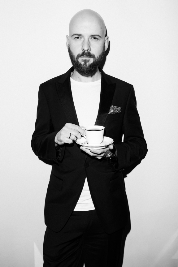 Ведущий на свадьбу | Как выбрать, какие вопросы задавать, сколько стоит