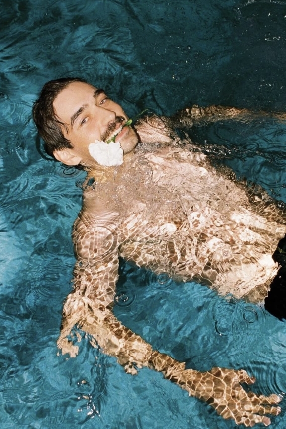 Фотосессия — как жениху позировать на свадьбе?