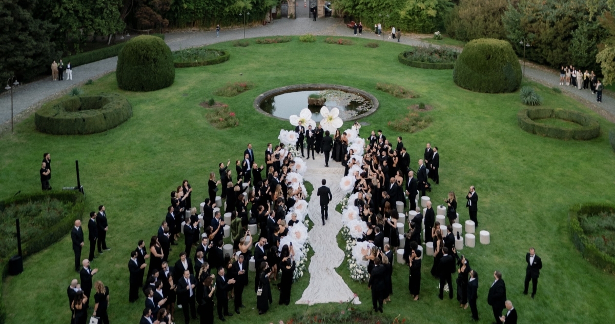 Интервью с невестой: «Мне ближе эстетика готики