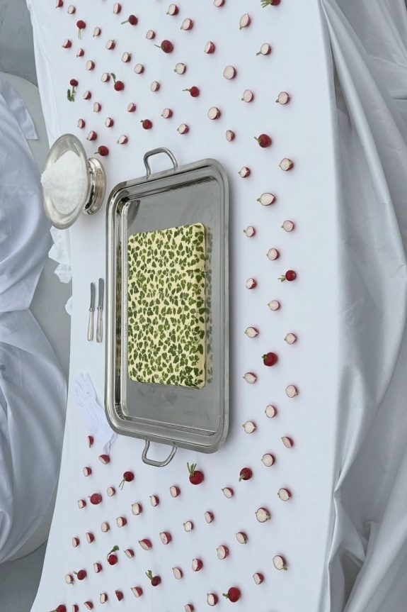 Художественная подача канапе — модный свадебный тренд