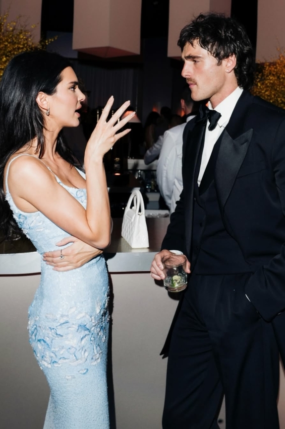 Личная жизнь Джейкоба Элорди: с кем встречается актер Голливуда