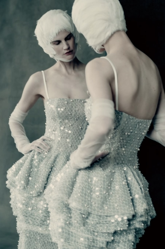 Лебеди — главный тренд в образе невесты 2026