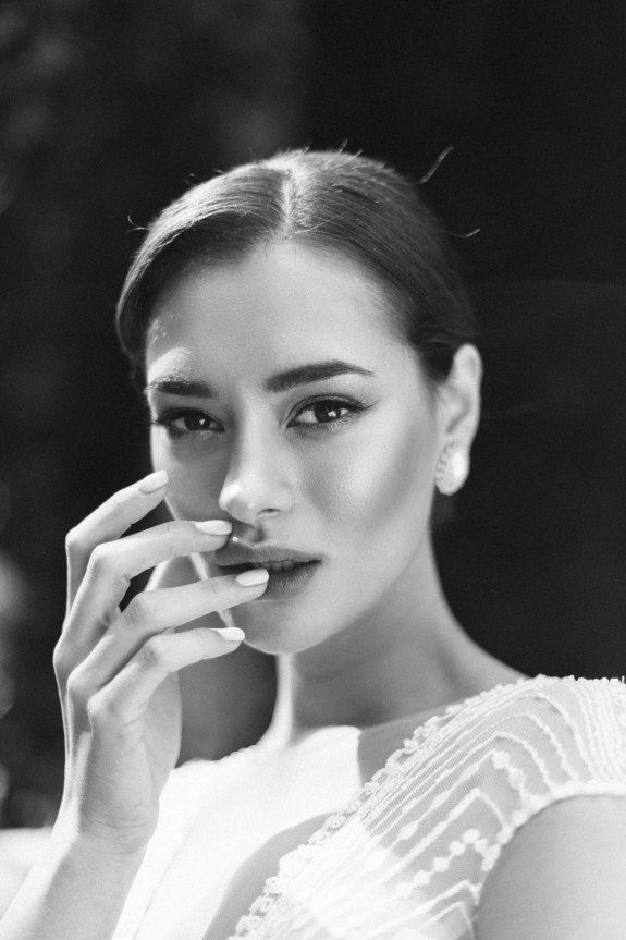 Ring selfie: как красиво рассказать о помолвке