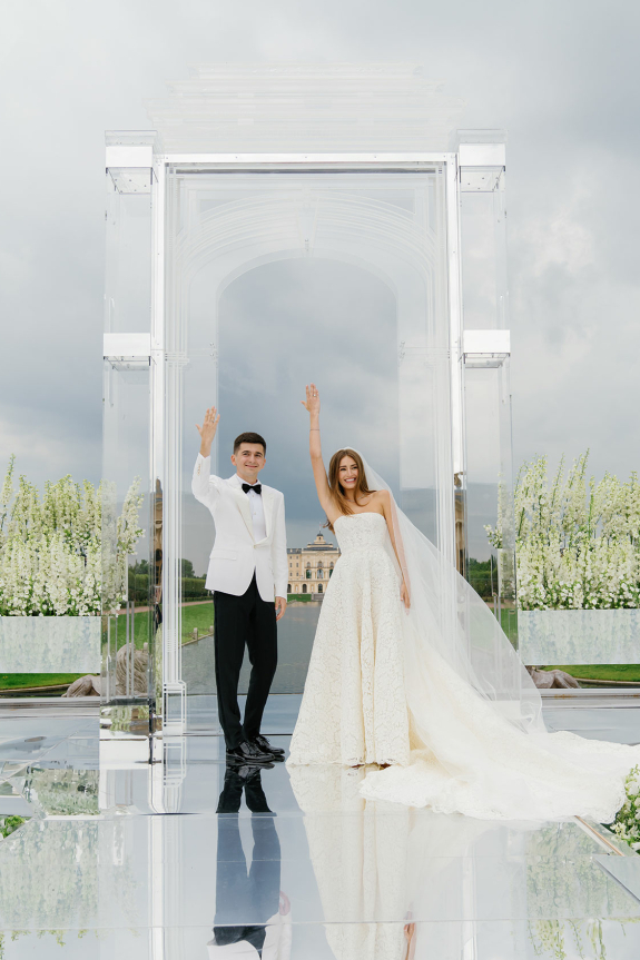 Свадьба Майи Семак и Евгения Гуревича | Интервью с невестой о свадьбе в Константиновском дворце, эстетике вне времени и 3-х свадебных платьях