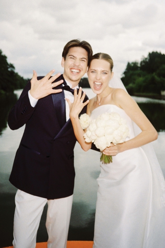 Свадьба в Москве | Интервью с невестой о яркой концепции, бачате вместо медленного танца и авторских настойках на вечеринке