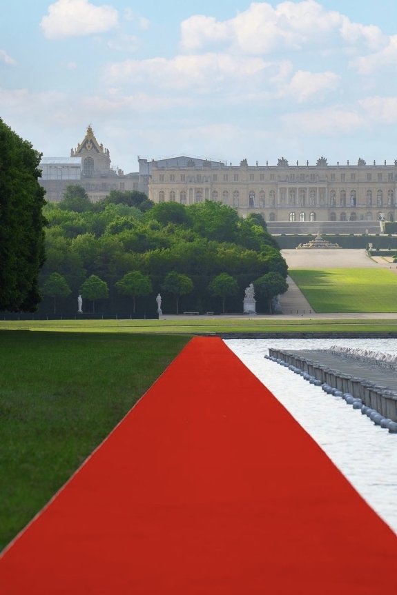 Вдохновение для лавстори в кампейнах модных брендов