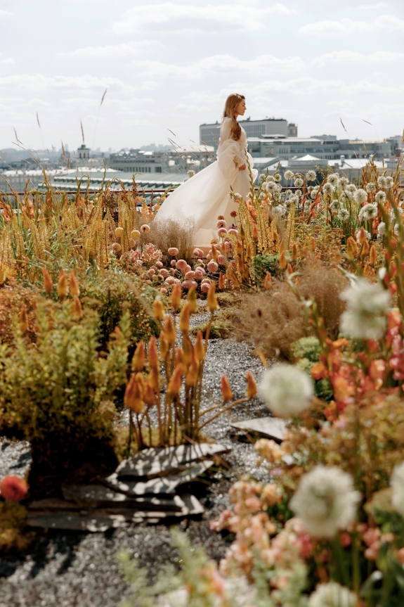 Современное оформление свадьбы в отеле Фор Сизонс в Москве