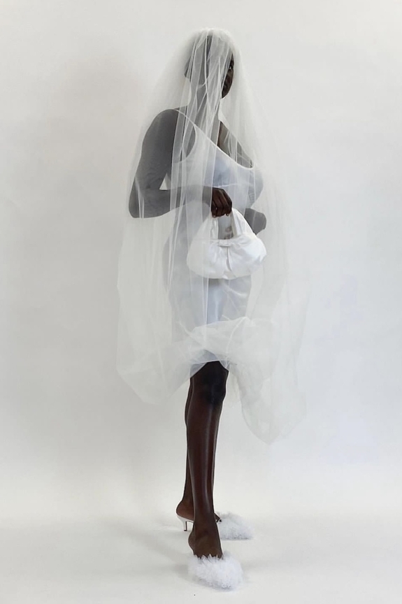 Второе платье невесты — еще один повод