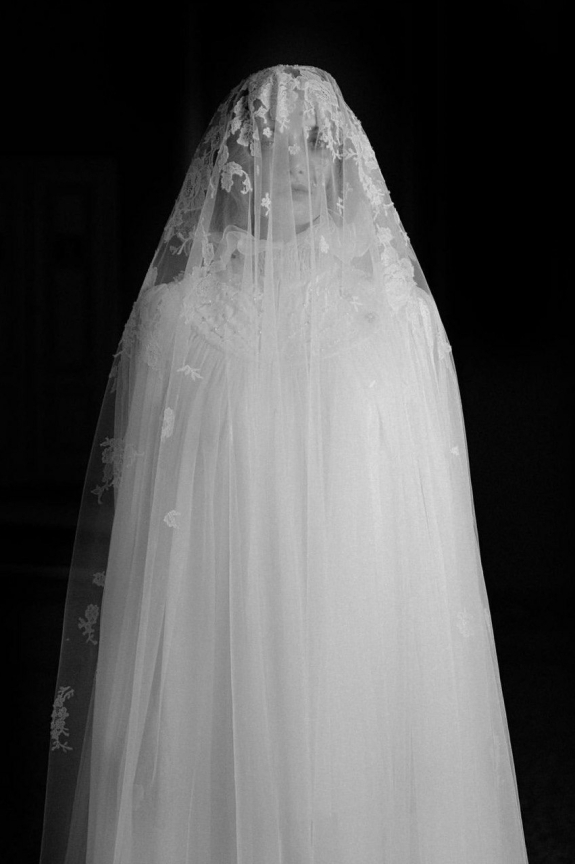 Размер имеет значение. 20 statement-серег для эффектного