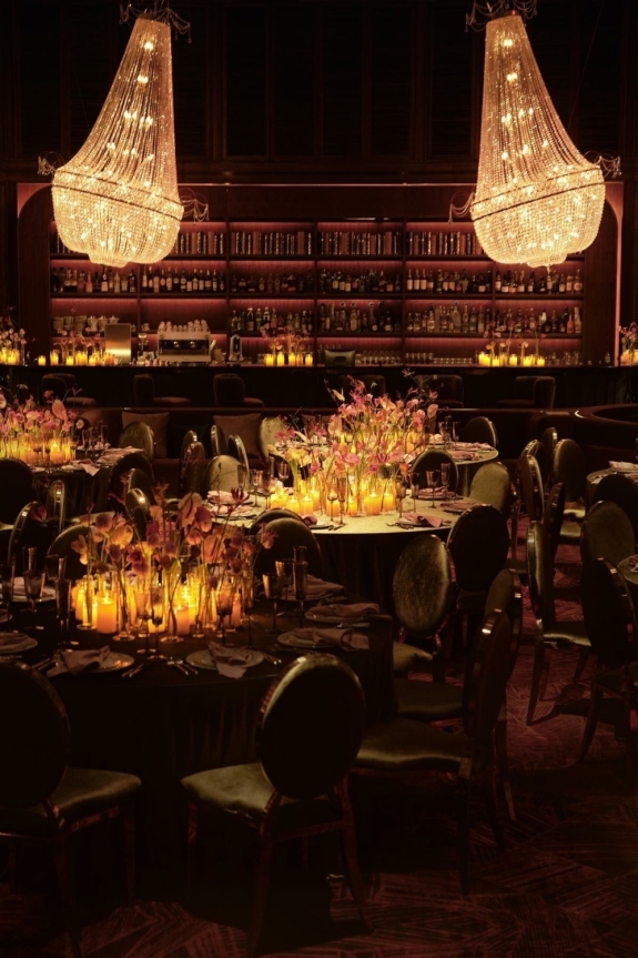 «Мне нравятся свадьбы, на которых люди пытаются