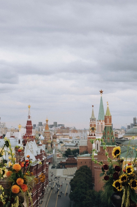 «Поэзия вкусов» в The Carlton Moscow: гастропоэтический ужин о вкусах детства