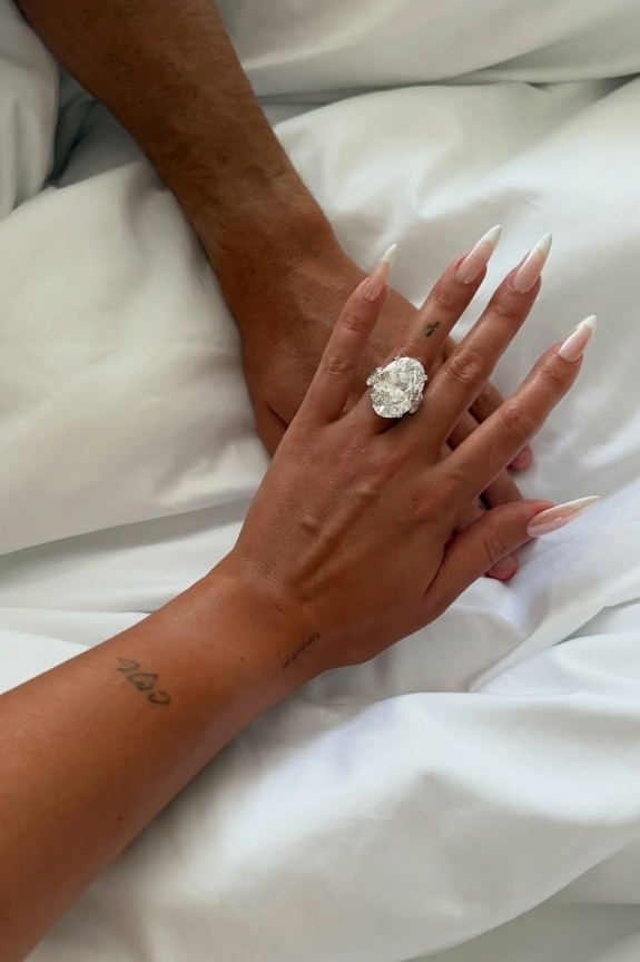 Сколько стоит кольцо Роналду для Джорджины?