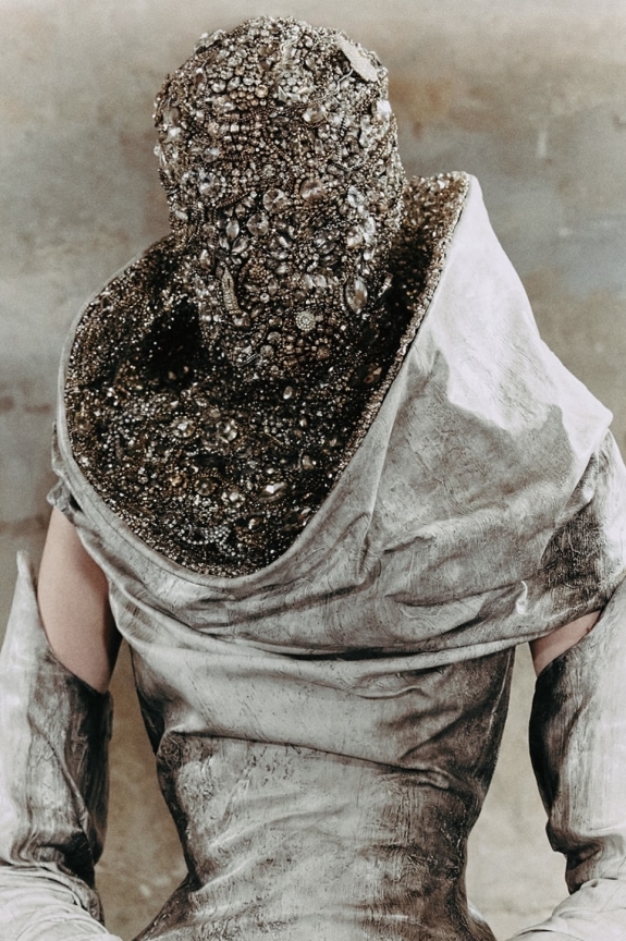 5 культовых вещей Chanel, в которые стоит