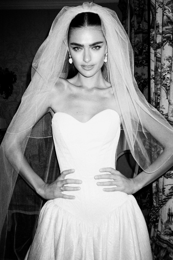 Свадьба модели Лизы Мартынчик | Камерная свадьба в европейском стиле | Интервью с невестой о свадьбе в Гродно, подборе образов со стилистом и репетиции «неотрепетированного» первого танца