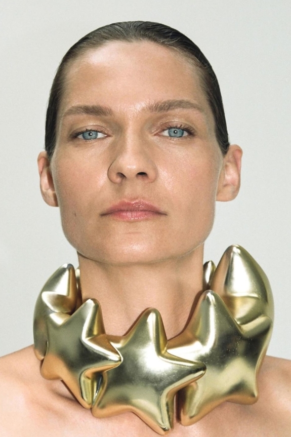 Какое свадебное платье выбрать в 2025 году?