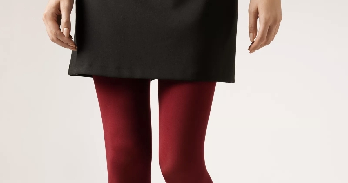 Не только белый: собираем гардероб в модных