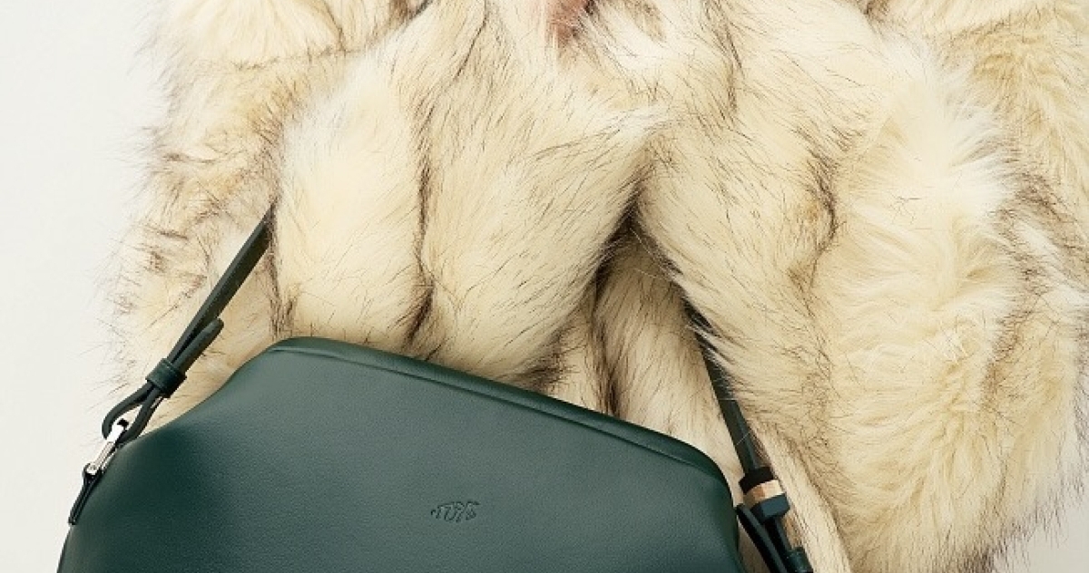 Идеальные для пуховика, красивые, большие. Это всё