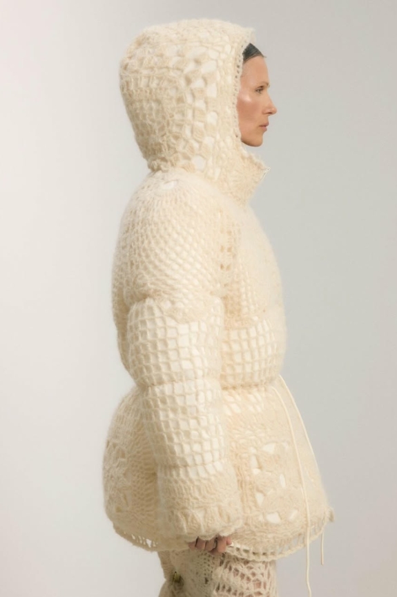 Cloud Dancer — цвет 2026 года по