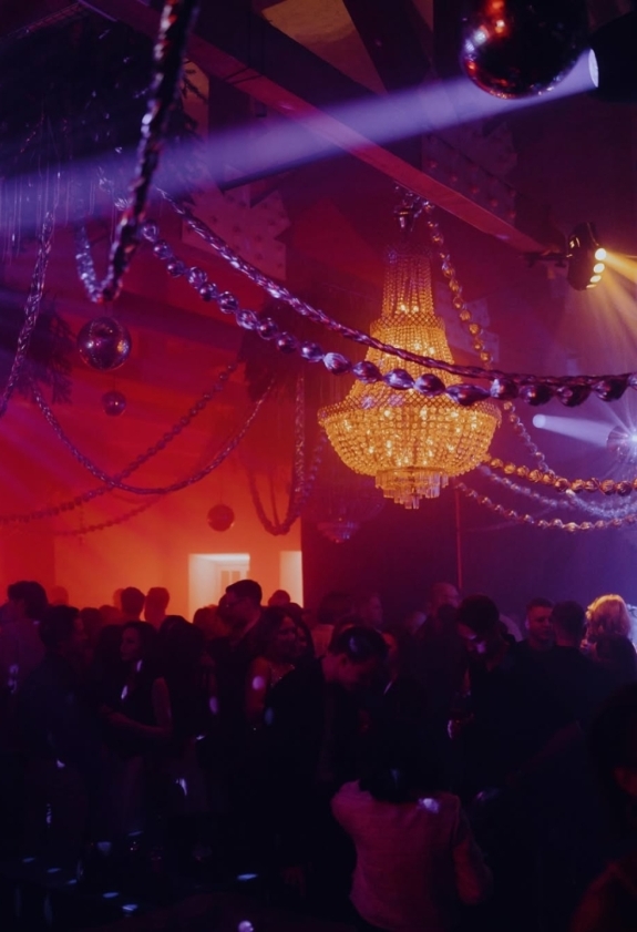 «Хлеба и зрелищ»: где в Москве совместить