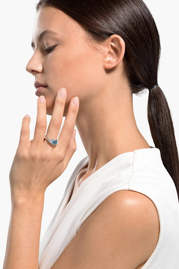 Как менялась мода на украшения