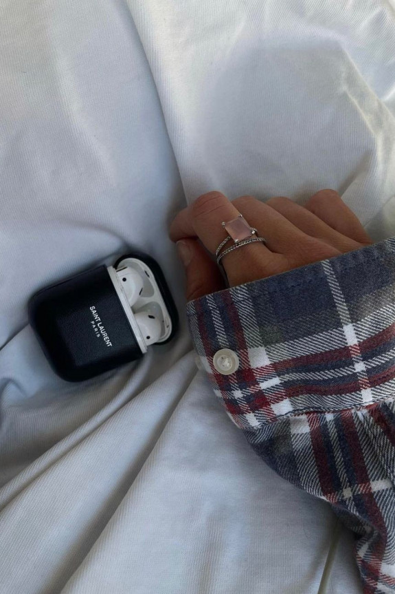 Для невест, которые учат английский — иностранные подкасты о свадьбах