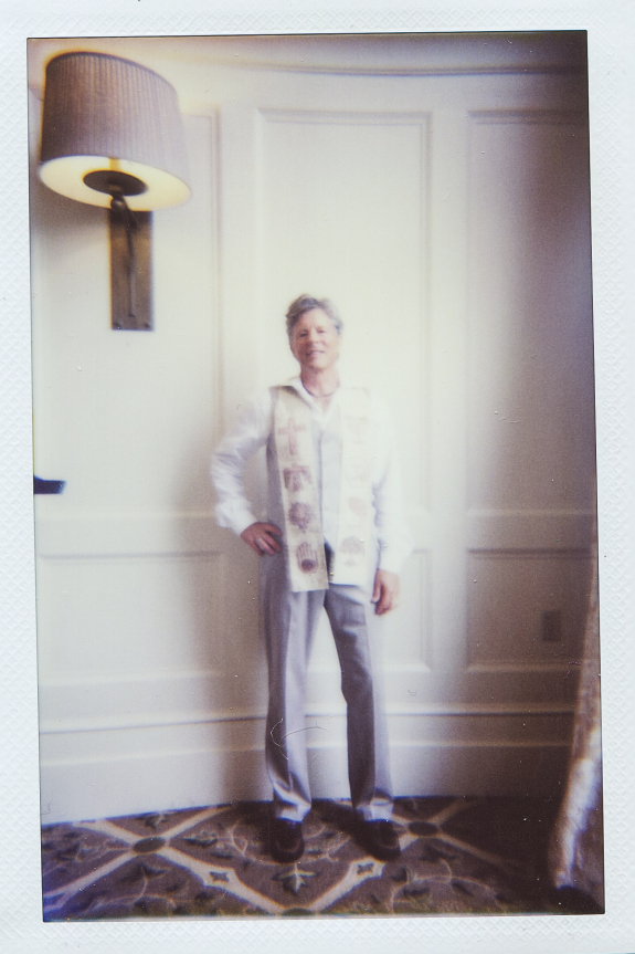 Почему все снова хотят снимать свадьбы на полароид?