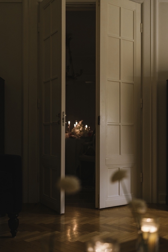 Камерная свадьба в люксе «Астории» | Интервью с невестой об организации, образах и декоре