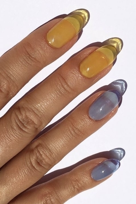 Весенняя свадьба: женские наряды для гостей