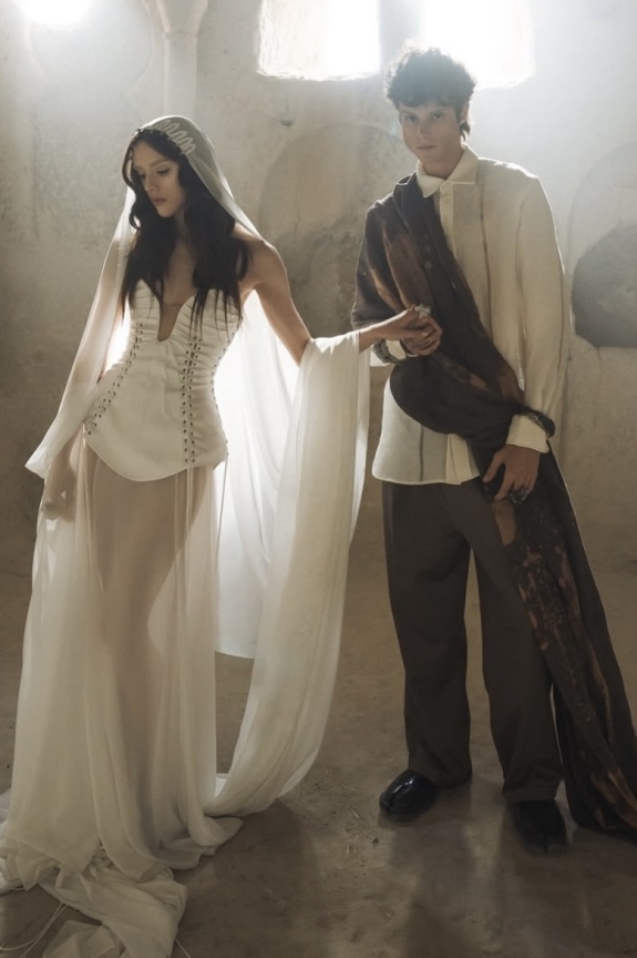 Плейлист — неочевидные романтические треки для первого свадебного танца