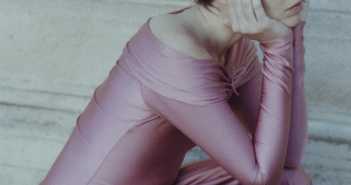 Нашли 50 самых красивых платьев на свидание