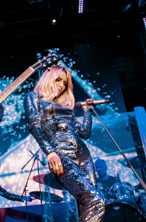 Сколько стоит пригласить звезду на свадьбу | Позвать звезду на свадьбу