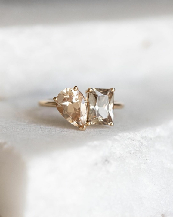 Стильные помолвочные кольца 2022