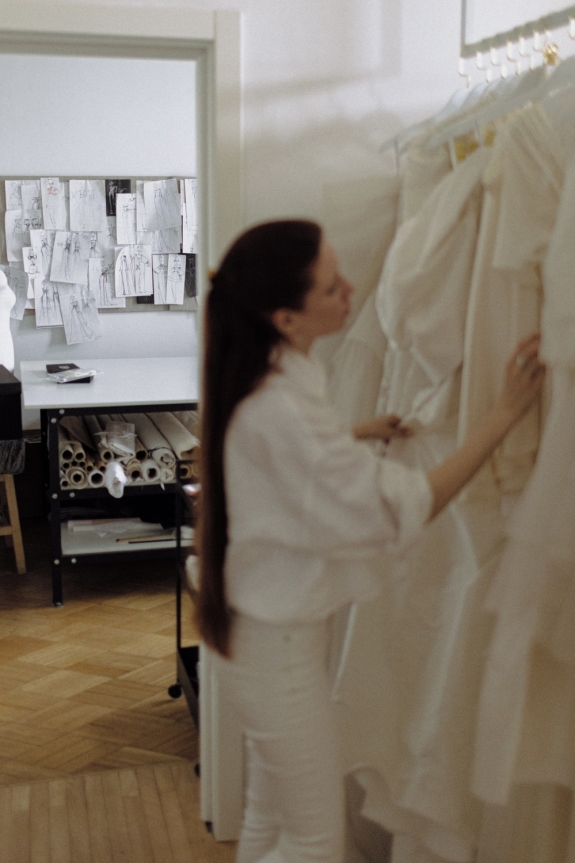 Индивидуальный пошив свадебного платья | Платье на заказ | Интервью с модельером Марией Алексеевой о поиске своего дизайна, механике создания платья с нуля и гармонии внешнего и внутреннего