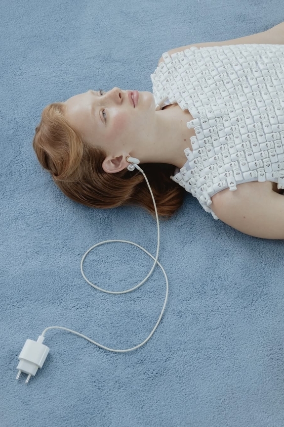 Симон Порт Жакмюс: ближе к свадьбам, чем