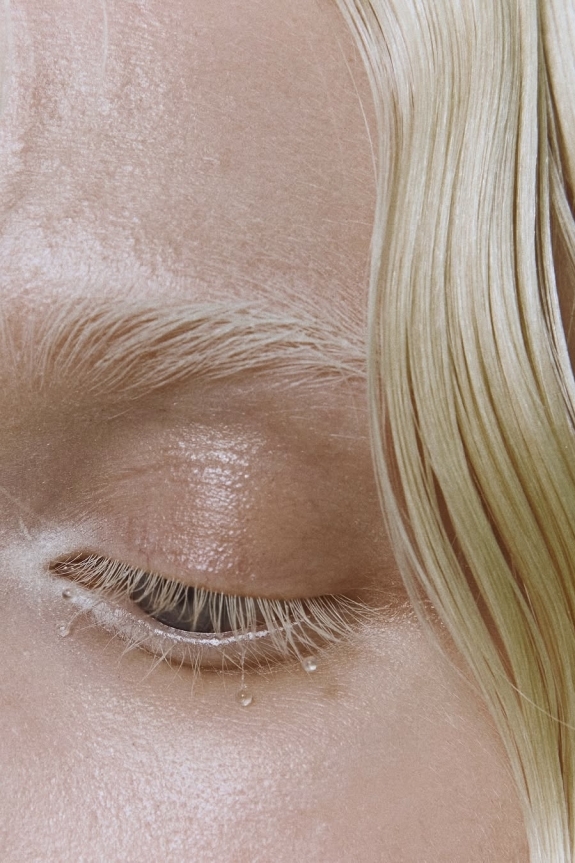 Что надеть поверх свадебного платья зимой