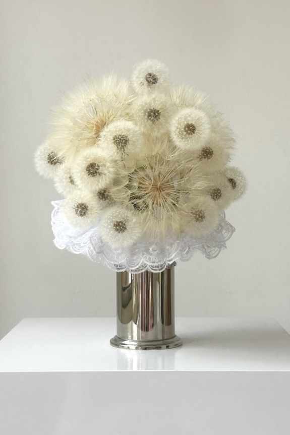 Тренды свадебных букетов — 2026: монобукеты, Long Stem и минимализм