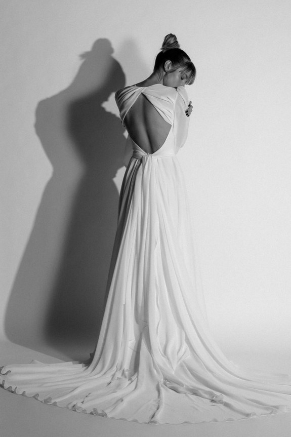 Свадебные платья без кружева | Фото и примеры