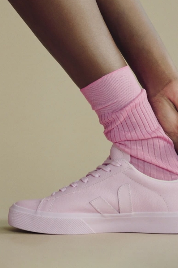 10 актуальных тренчей для образа невесты