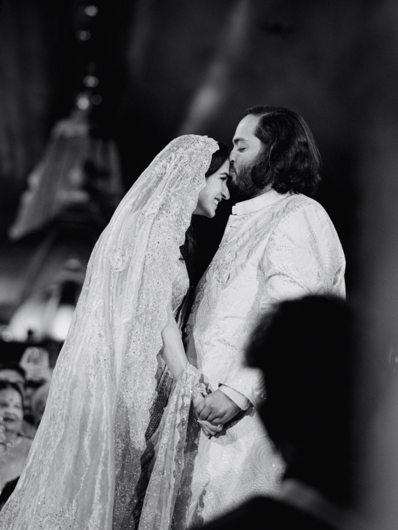 «‎Свадьба века»‎ Ананта Амбани и Радхики Мерчанта