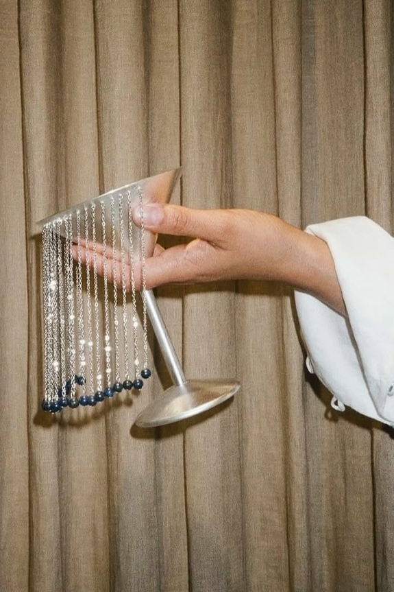 Бары Москвы: варианты с летними вечеринками, где можно устроить афтепати после мальчишника или девичника